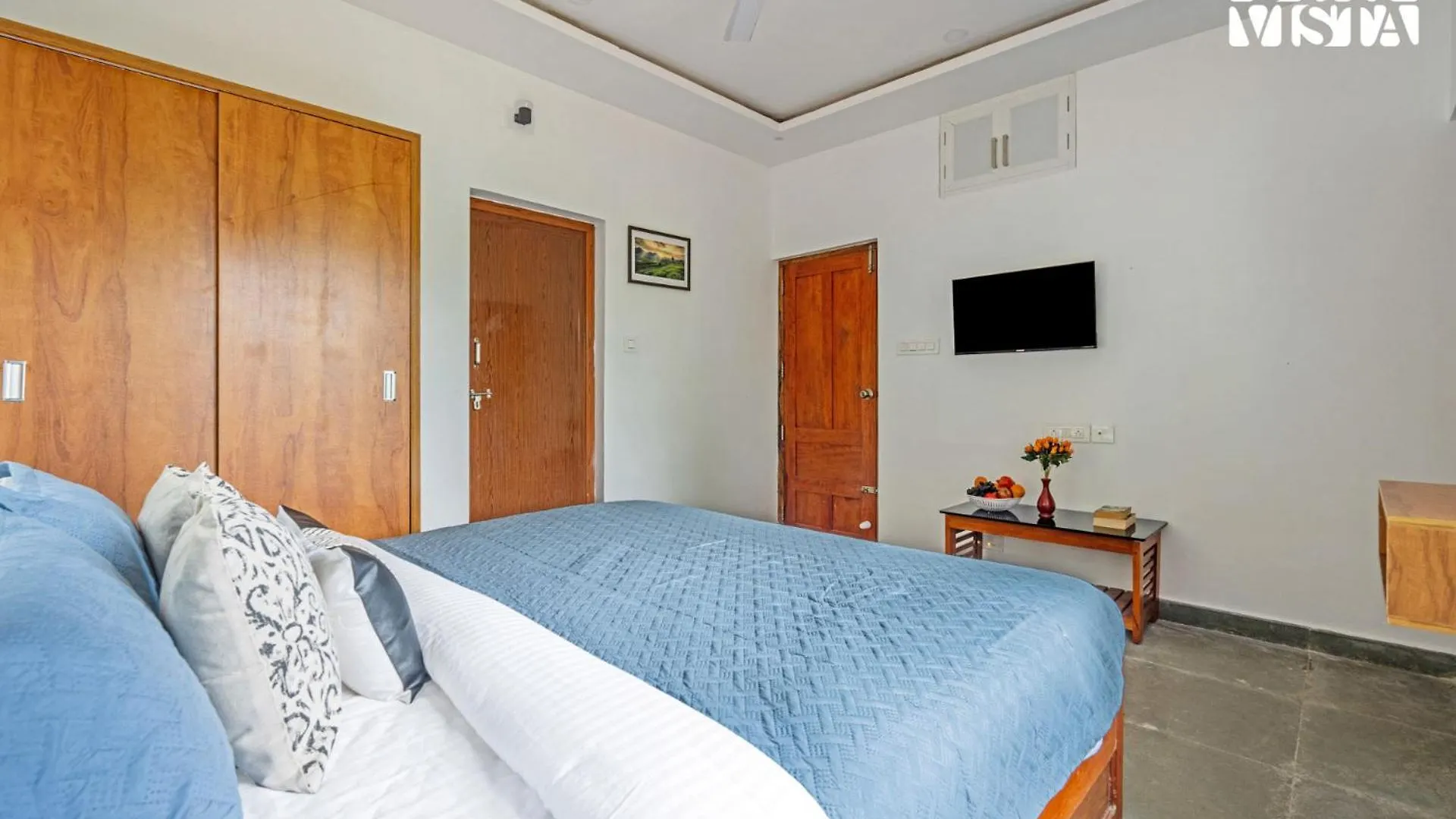 Stayvista At Misty Village - Bbq, Bonfire & Meals Pooppara Guest house